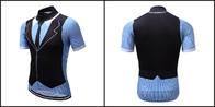 人のMaillot CiclismoジャージーのスポーツのTシャツを循環させる反発汗させたポリエステル涼しい天候 サプライヤー