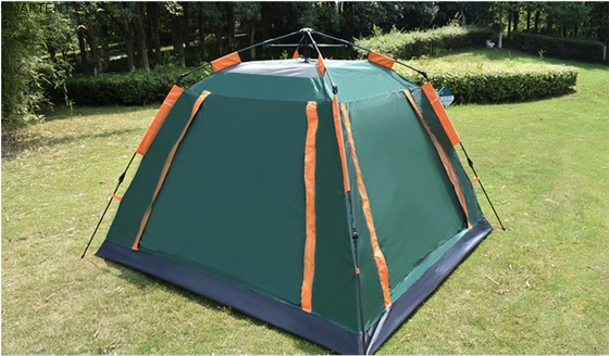 屋外キャンプテント 日焼け止め・換気自動ガラス繊維枠 210Dポリエステル 240*240*140cm グリーン・モダン・デザイン サプライヤー