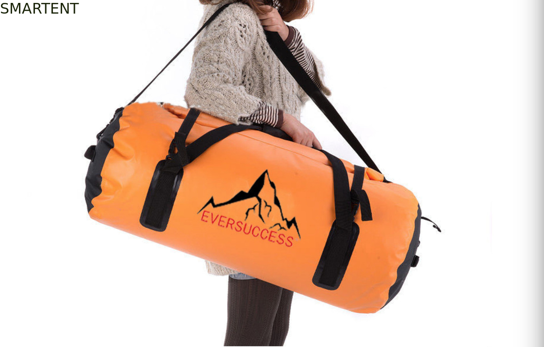 60L 大きいオレンジ 防水旅行バッグ 600D スポーツ デュフェルバッグ 肩こり サプライヤー